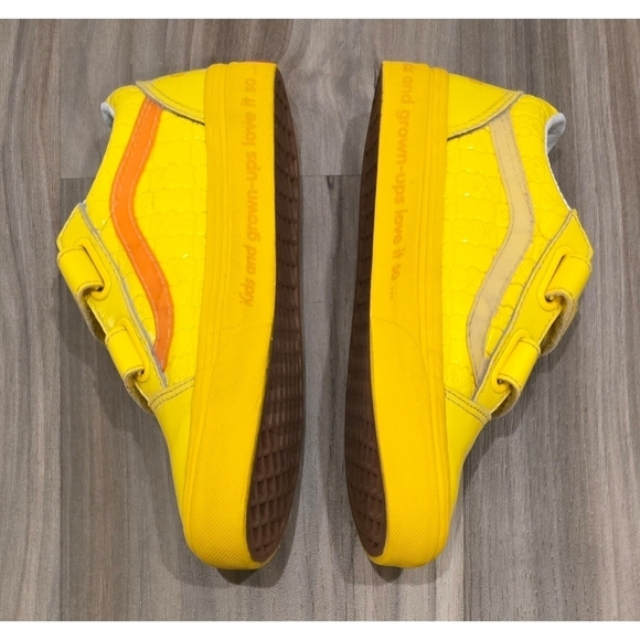 Limited Edition Vans Old Skool Haribo Goldbear Shoes Boys Size 1.5 Bright Yellow - Picture 6 of 16